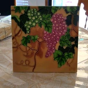 Ceremic grape tile by ping